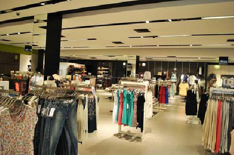 明光商场里的店面怎么装修？